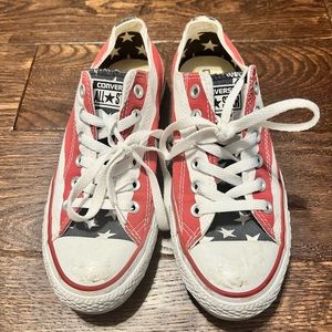 Converse Stars & Stripes Womens size 7.5/Men size5.5